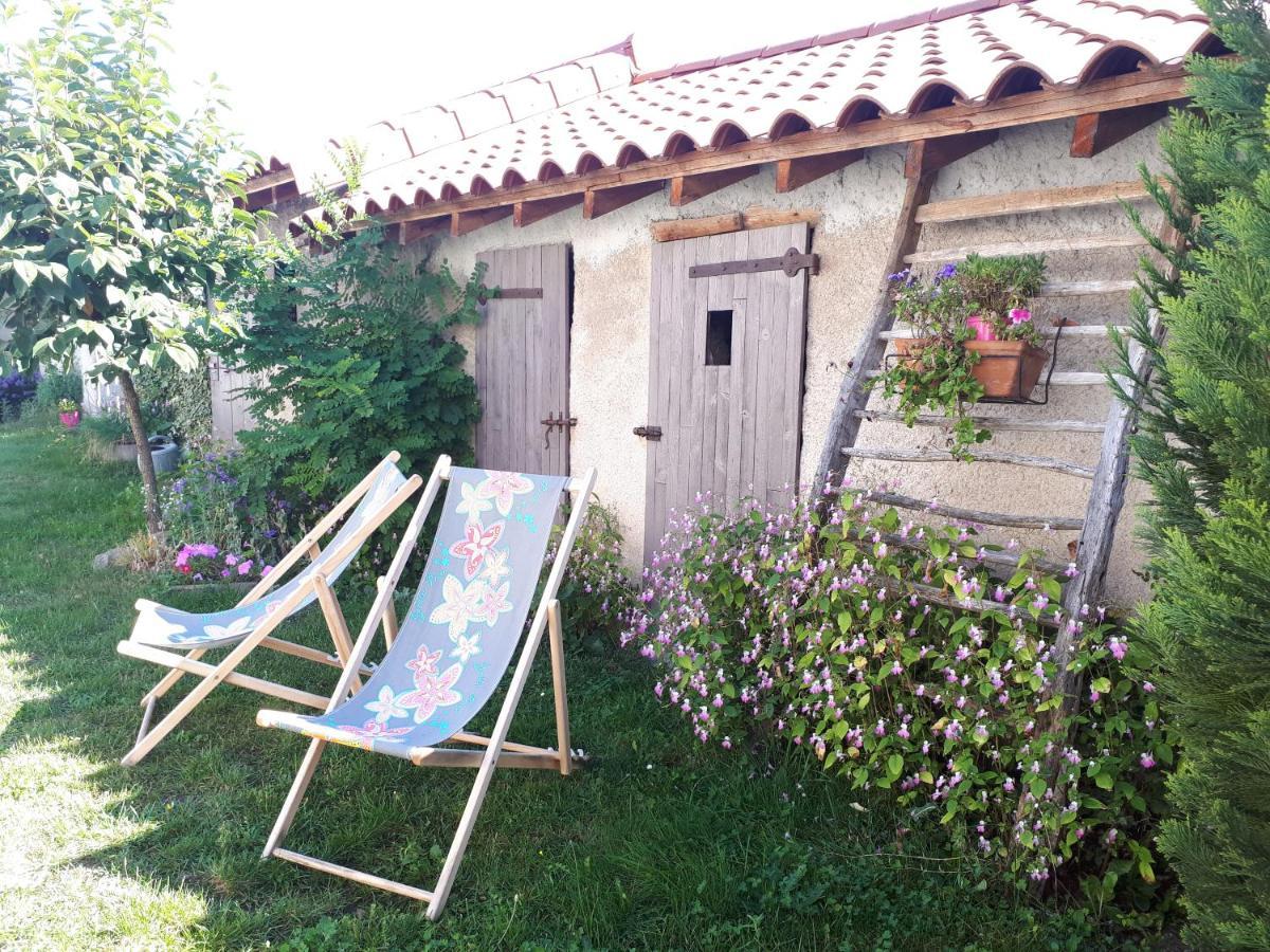 L'Orme-Vial Bed and Breakfast Saint-Galmier Εξωτερικό φωτογραφία